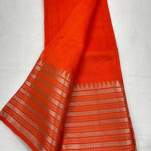 Handwoven Mangalagiri Pattu Saree: Gold Zari Kanchi Border, Silk Saree