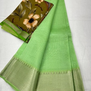 Handwoven Mangalagiri Pattu Saree: Gold Zari Border, Contrast Blouse