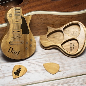 Personalized Engrave Wooden Guitar Picks with Case, Custom  Guitar Pick Holder, Plectrum Box Kit, Musicians Player, Birthday Gift Idea