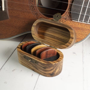 Personalized Wooden Guitar Pick Case, Custom Engraved Plectrum Picks Box, Gifts for Dad, Groomsmen, Anniversary, Mother's Day Gift image 1