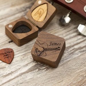 Personalized Wooden Guitar Picks Case, Custom Guitar Pick Box, Plectrum Holder, Gifts for Guitar Player, Father&#39;s Day, Grandpa, Boyfriend