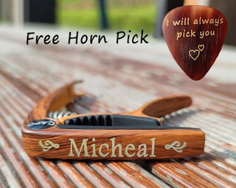 Personalised Wood Grain Guitar Capo & Horn Pick Set, Engraved Picks, Custom Birthday Gifts for Dad, Christmas Gift for Guitarists, Teacher