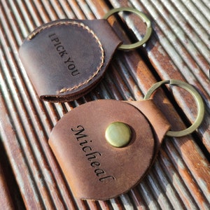 Personalized Guitar Picks Leather Holder, Custom Guitar Pick Case, Unique Gifts for The Guitar Player Guitarist, Engraved Gifts for Him