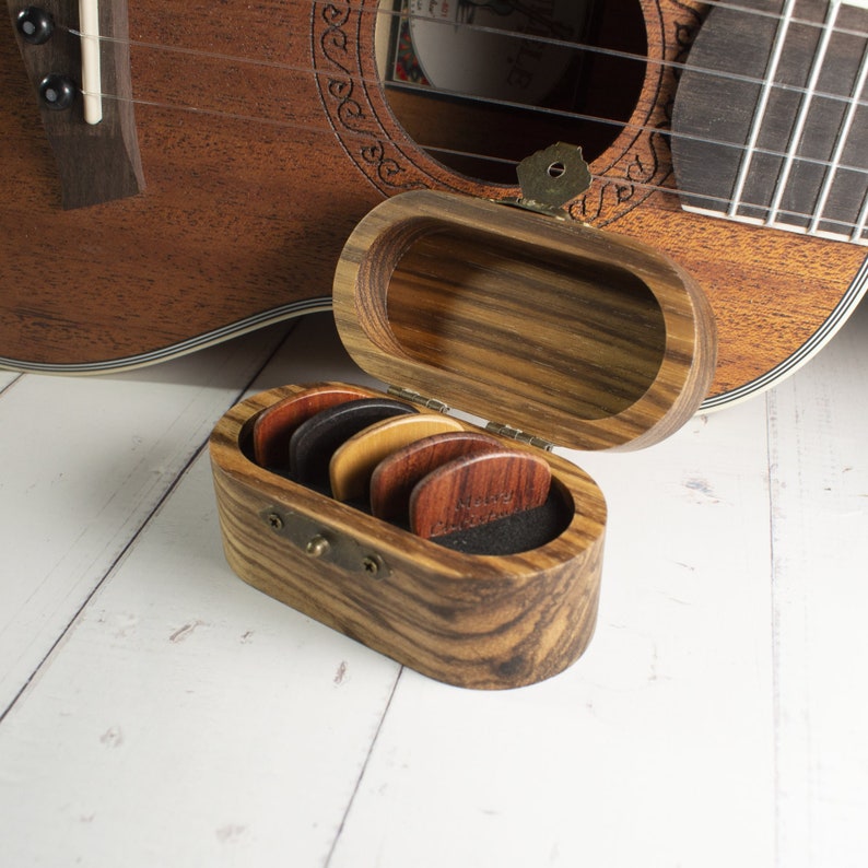 Personalized Wooden Guitar Pick Case, Custom Engraved Plectrum Picks Box, Gifts for Dad, Groomsmen, Anniversary, Mother's Day Gift image 1