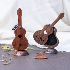 Personalisierte hölzerne Gitarren-Picks Fall, kundenspezifische Gitarren-Pick-Box mit Schlüsselbund, Plektrum Halter Lagerung dekorieren, Geschenk für Gitarrist Musiker