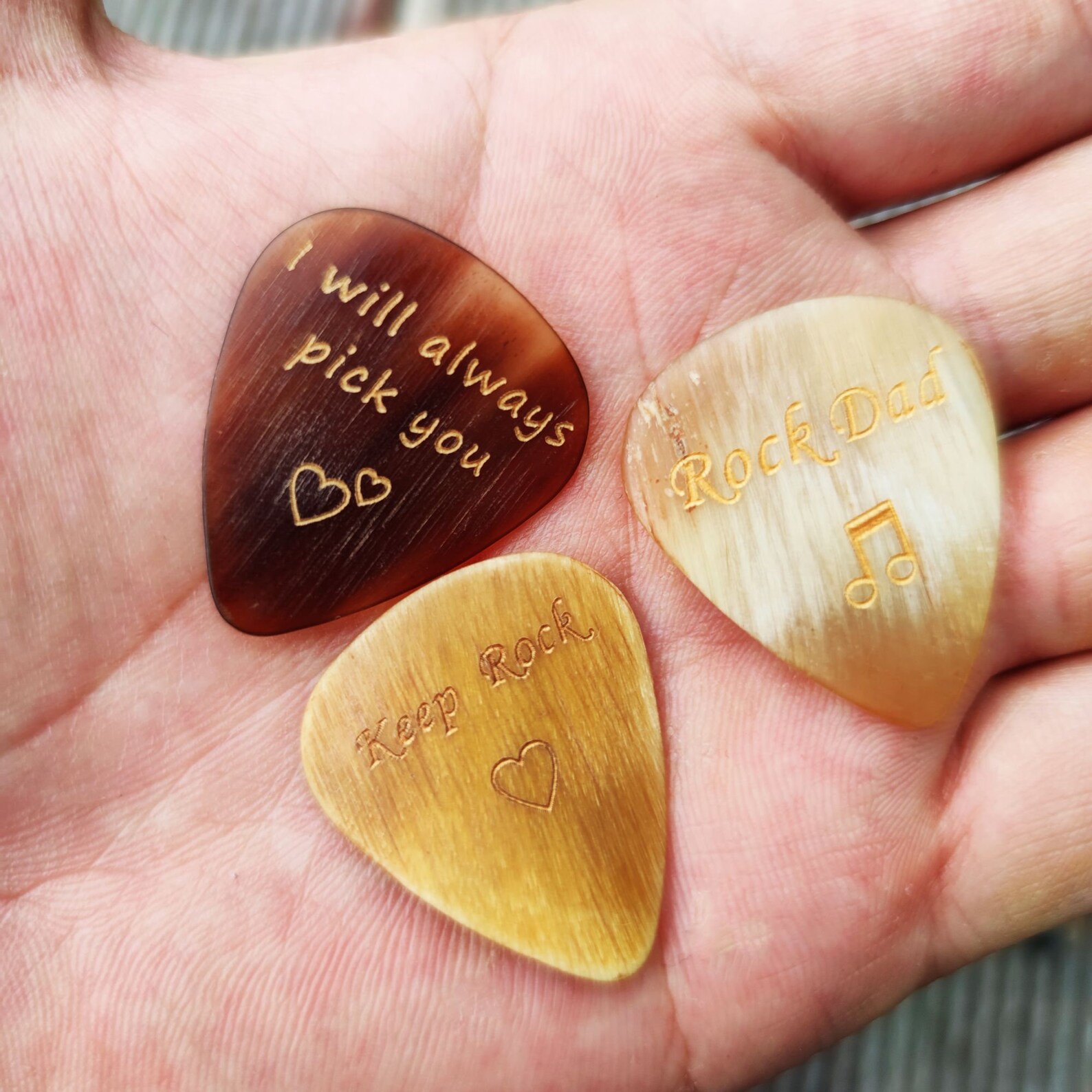 Custom Buffalo Horn Guitar Picks Engraved Horns Guitar Pick Etsy