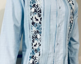 Mens Mexican Guayabera Wedding Shirt Light Blue With Hummingbird Flower Embroidery Long Sleeve