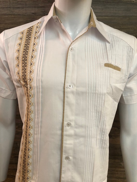 Medium 38 Mens Mexican Guayabera Shirt White Short Sleeve Gold 