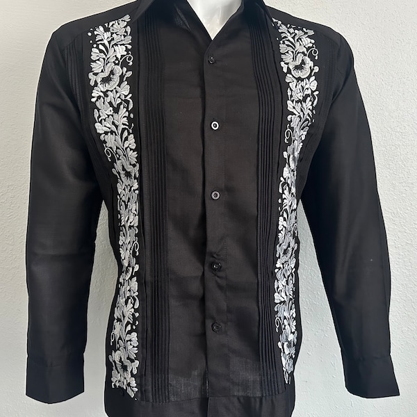 Mens Mexican Guayabera Wedding Shirt Elegant Silver Flower Embroidery Long Sleeve Black