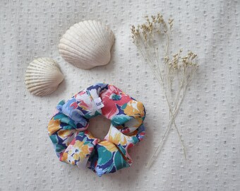 Chouchou / Flower fabric / Scrunchie / Elastic / Hair accessories / Upcycling / Made in France / Handmade