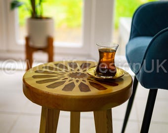 Modern Moroccan Elegance: Stylish Side Table, epoxy resin End table.