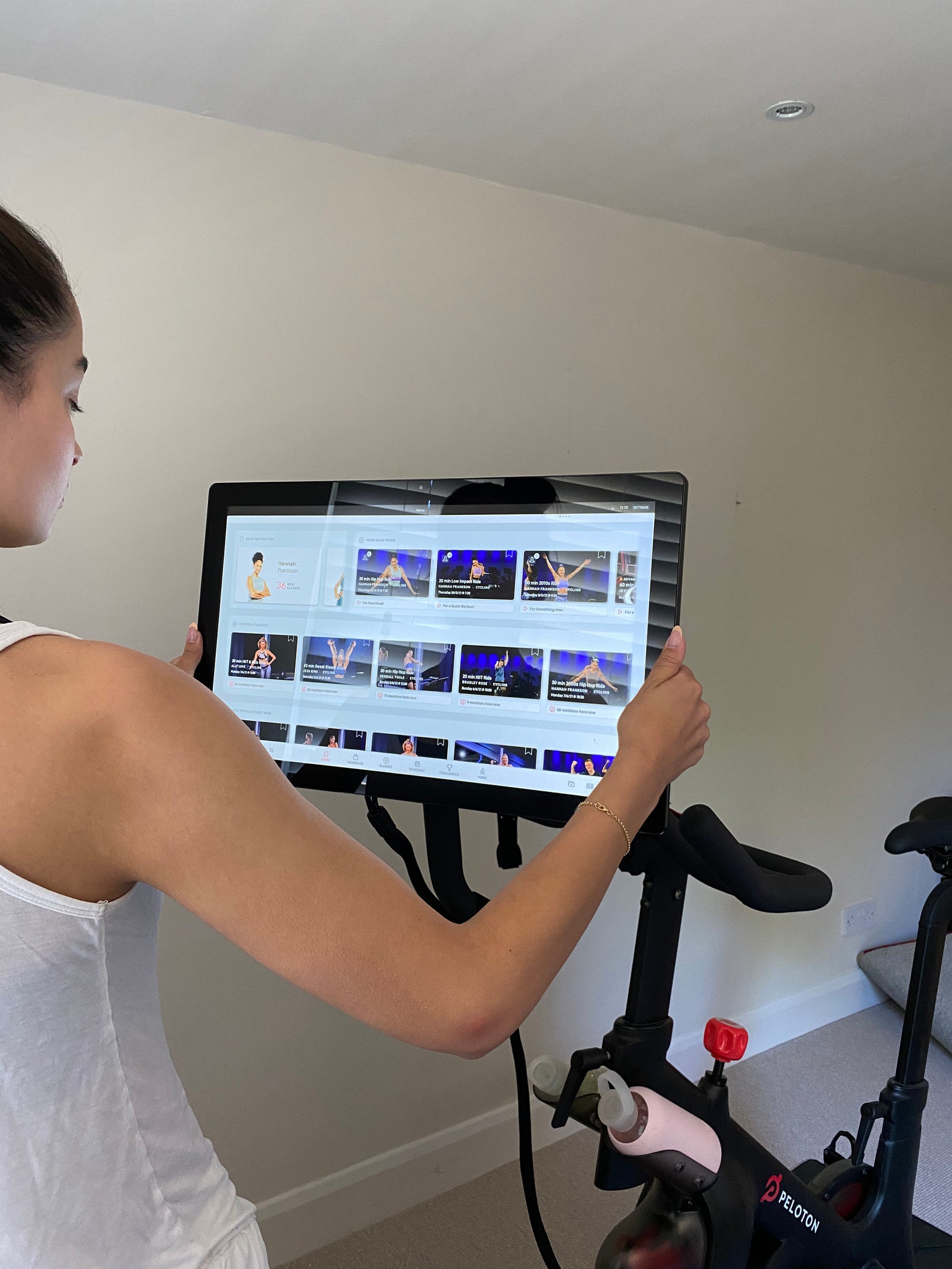 swivel bracket for peloton