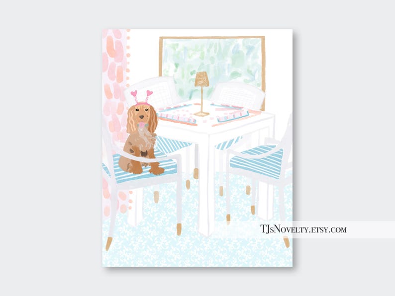 Puede incluir: Ilustraci&oacute;n en acuarela de un perro con una diadema de coraz&oacute;n rosa, sentado en una silla con rayas azules y blancas. La escena incluye una mesa, sillas y una ventana. El texto "TJsNovelty.Etsy.com" est&aacute; en la parte inferior.
