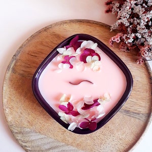Natural Scented and Floral Candle | LYCHEE | Soy Wax | Dried Flowers | Grasse Fragrance