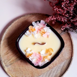 Natural Scented and Floral Candle | PEACH - MONOI | Soy Wax | Dried Flowers | Grasse Fragrance