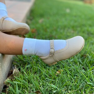 Brown Mary Jane Shoes for toddler girl, Little girl leather shoes, Tan leather toddler Mary Jane with beautiful detailing Beige