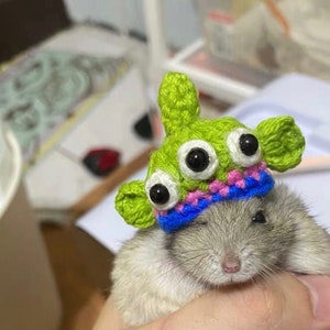 Handmade Pet Hat Alien Costume Hat-Hedgehog/Hamster/Squirrel/Parrot/Bearded Dragon/Rabbit/GuineaPig/Rat/Chinchilla/Ferret/Leopard gecko/Bird