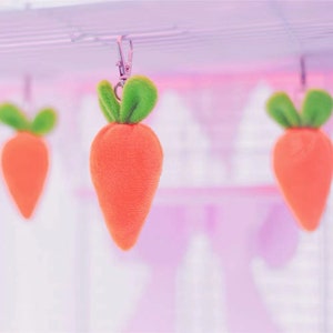 Handmade 3-piece Carrot Cage Decoration Accessories Gifts Pet Cushion Toy Props for Sugar Glider/Any Pets