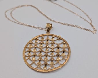 14K Solid Gold Shimmering Fancy Movable Round Pendant Necklace with 18" Chain Estate Jewelry