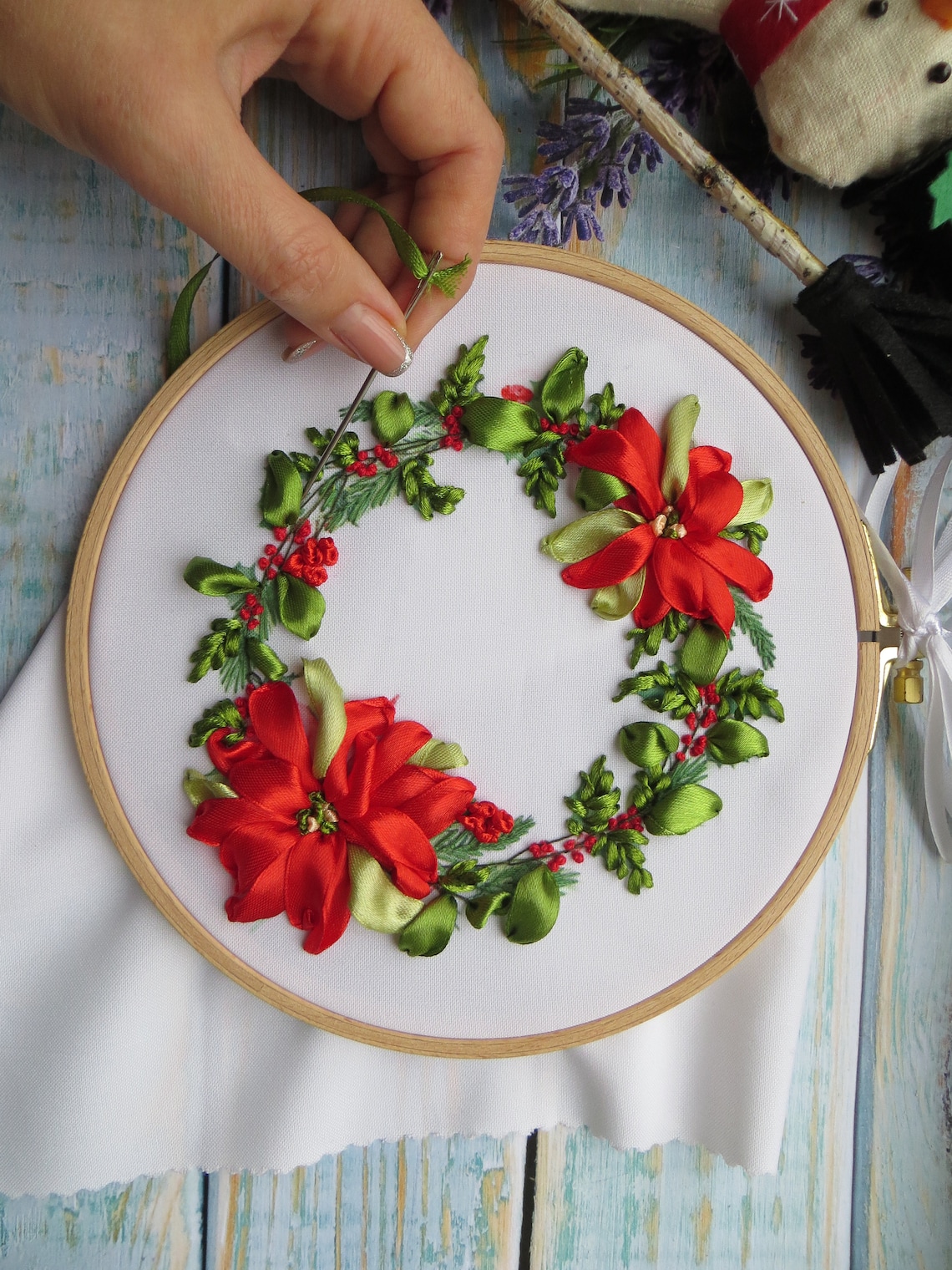 Silk ribbon embroidery KIT beginner christmas wreath diy kit  Etsy