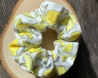 Lemon Scrunchie | Fruity Scrunchie | XXL Scrunchie | Sunny Lemons |