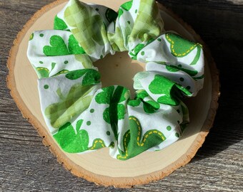 Shamrocks Scrunchie | St. Patrick’s Day | Irish Scrunchie | XXL Scrunchie |