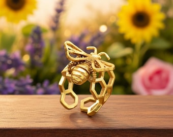 Handmade Brass Bee Ring, Honeycomb Nature Inspired, Boho Adjustable Ring, Unique Bee Lover Gift, Botanical Brass Statement Ring for Women