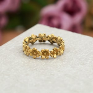 Gold Tone Dainty Floral Band Ring for Women, Handmade Adjustable Flower Ring, Boho Nature Inspired Jewelry Gift for Her, Summer Style