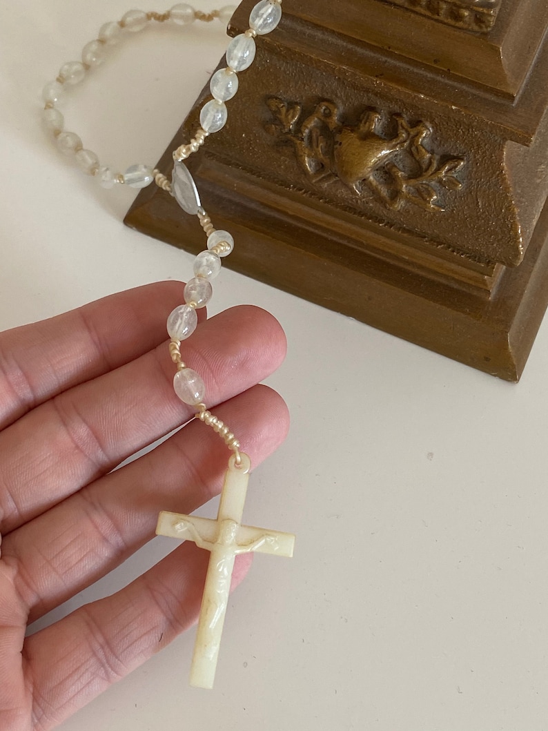 Vintage, Beaded, White Beaded Rosary, Prayer Beaded Necklace