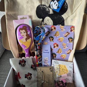 Disney Medium mystery gift box - with a variety of different items and a handmade keyring.