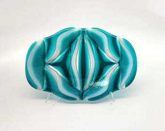 Organic Blue Flow Plate