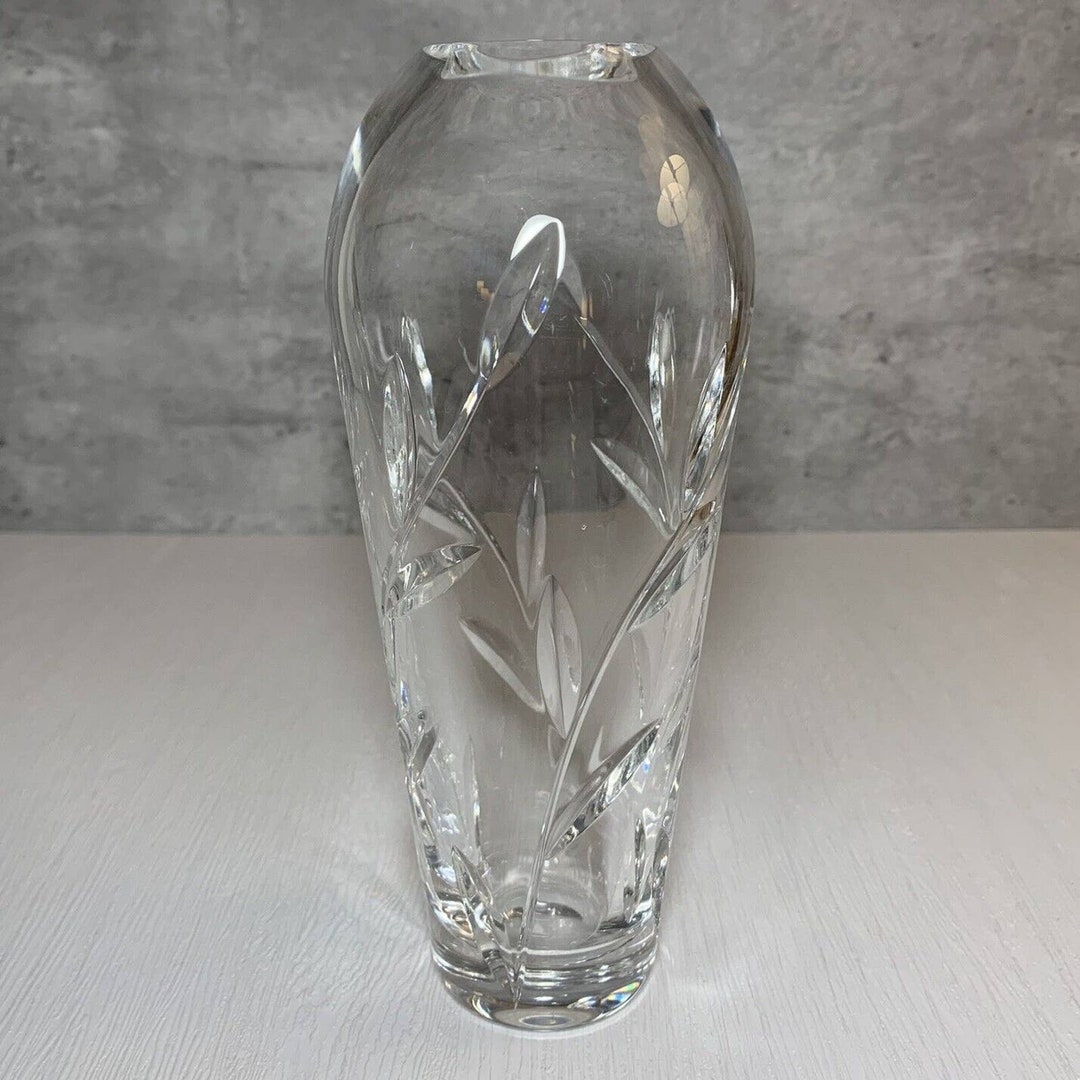 Vintage Royal Doulton Lead Crystal Park Place Ivy Pattern 7.5 Bud Vase