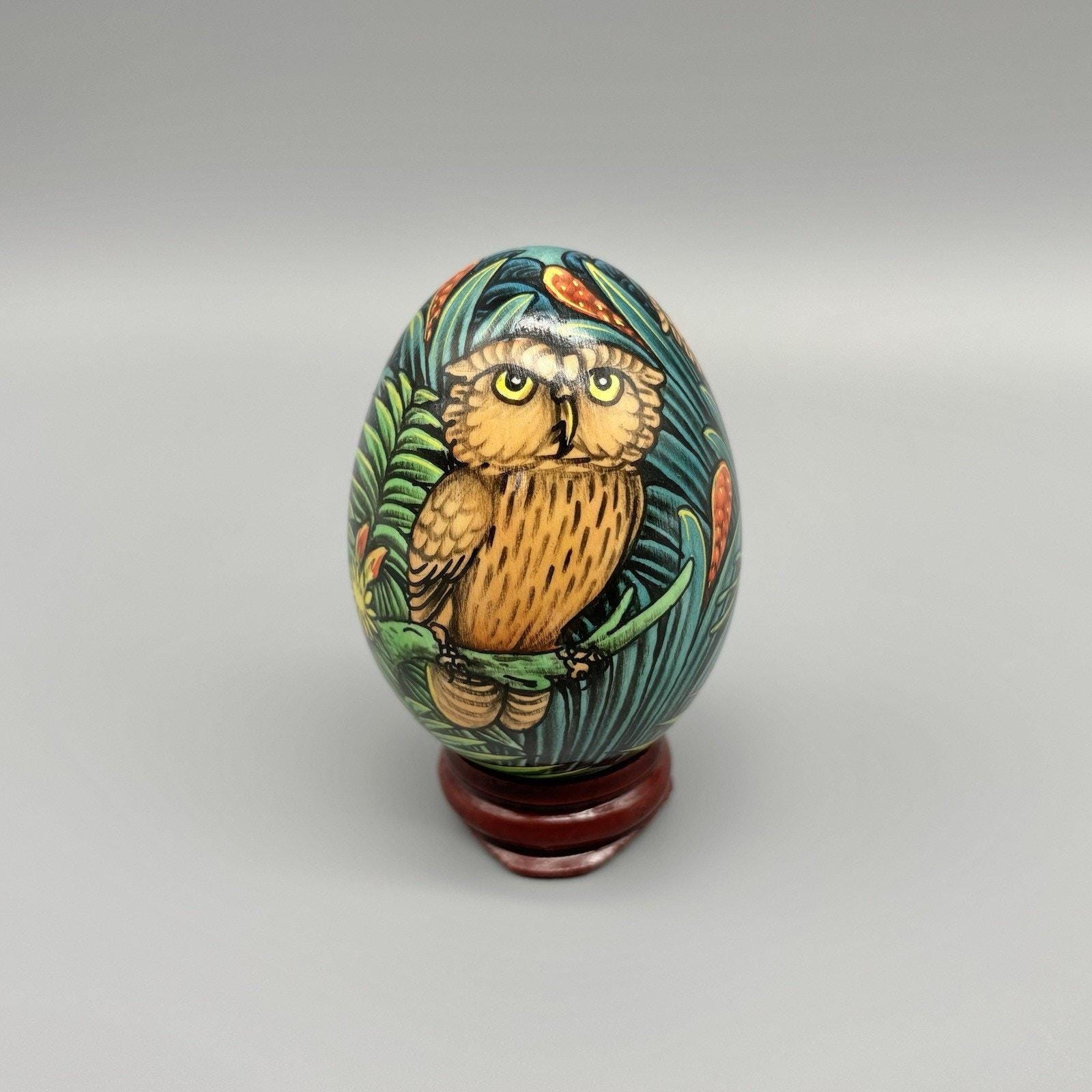 Balinese Folk Art Hand Painted Eagle Owl Jungle Scene 2.5" Chicken Egg w/ Stand