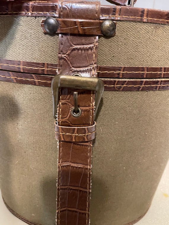 Train Case - image 2