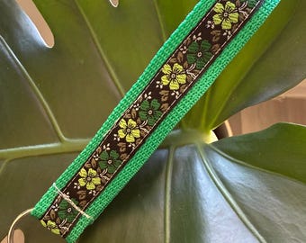 Floral Keychain Wristlet, Handmade 6.5 in. Key Fob, Sturdy Woven Webbing and Ribbon, Cute & Durable Wrist Keychain for Women, Men, Gifts