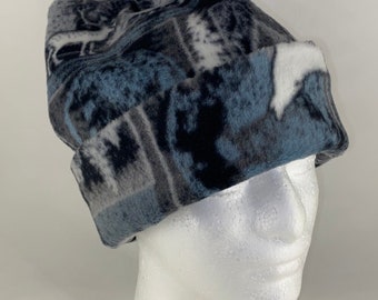 Super cozy retro fleece beanie, double layered fabric for extra warmth. One size fits most !!