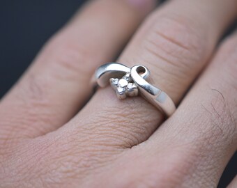 Prehnite Sterling Silver Ring: Handmade Boho Band Ring