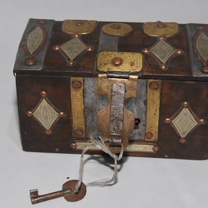 Tuareg Chest Vintage – Mauritania