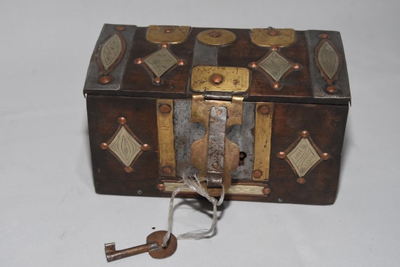Tuareg Chest Vintage – Mauritania