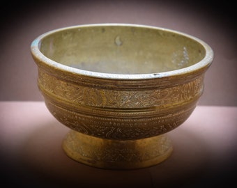 Antique Andalusian copper Bowl , Old Antique Bowl brass , Morocccan Antique Bowl - 1910s