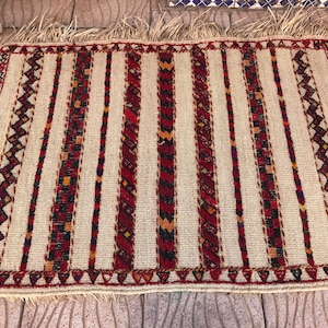vintage tuareg rug handmade , tuareg rug beni mzab , vintage rugs morocco ,african rug ,Vintage tuareg mat, Vintage Tuareg rug, Moroccan mat