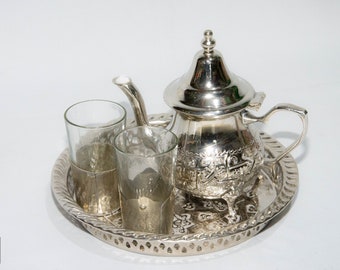 Handmade Moroccan Silver Tea Set Handmade Teapot , Tea Tray, Set Of 5 Tea Cups