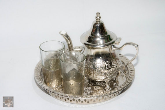 Juego de té de plata marroquí hecho a mano Tetera hecha a mano, bandeja de  té, juego de 3 tazas de té NUEVO -  México