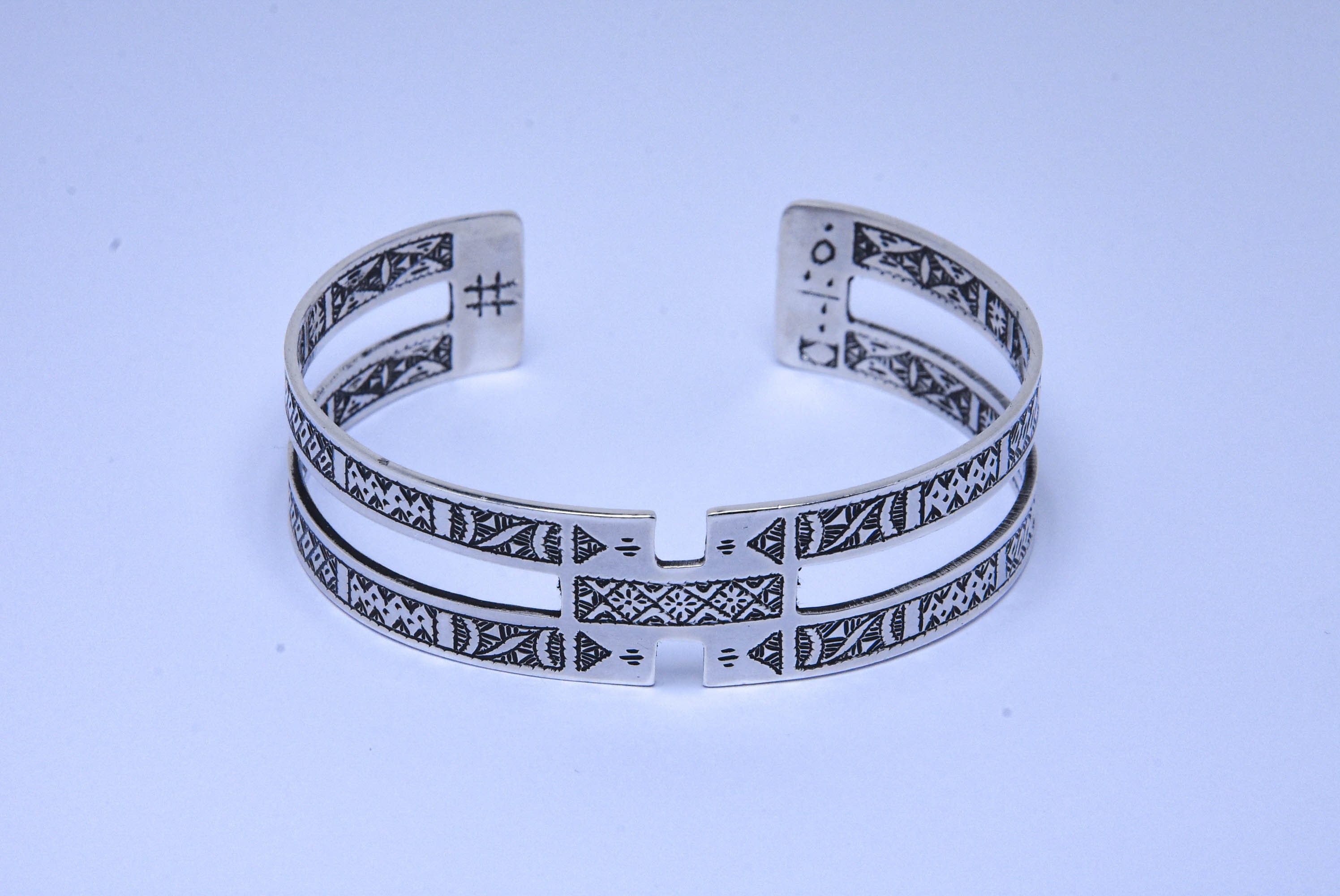 【レア】Vintage HERMES Bangle Tuareg トゥアレグ IMG_6916.jpg?v=1704777812