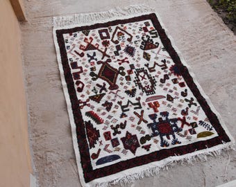 Gorgeous Handwoven Berber Rug, Taznakht Kilim, Home Decor, Free Shipping, ( 160x110 CM )