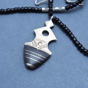 TUAREG &quot;TIMIA&quot; CROSS In Silver And Black Glass Beads