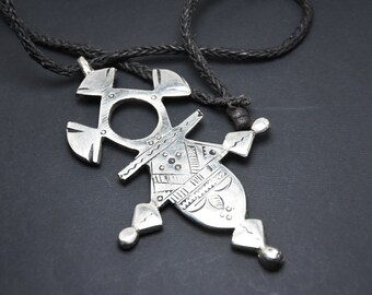 Tuareg Silber Kreuz Halskette: Afrikanischer Berber Schmuck