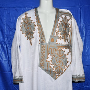 Tuareg clothing dress kaftan handmade craft