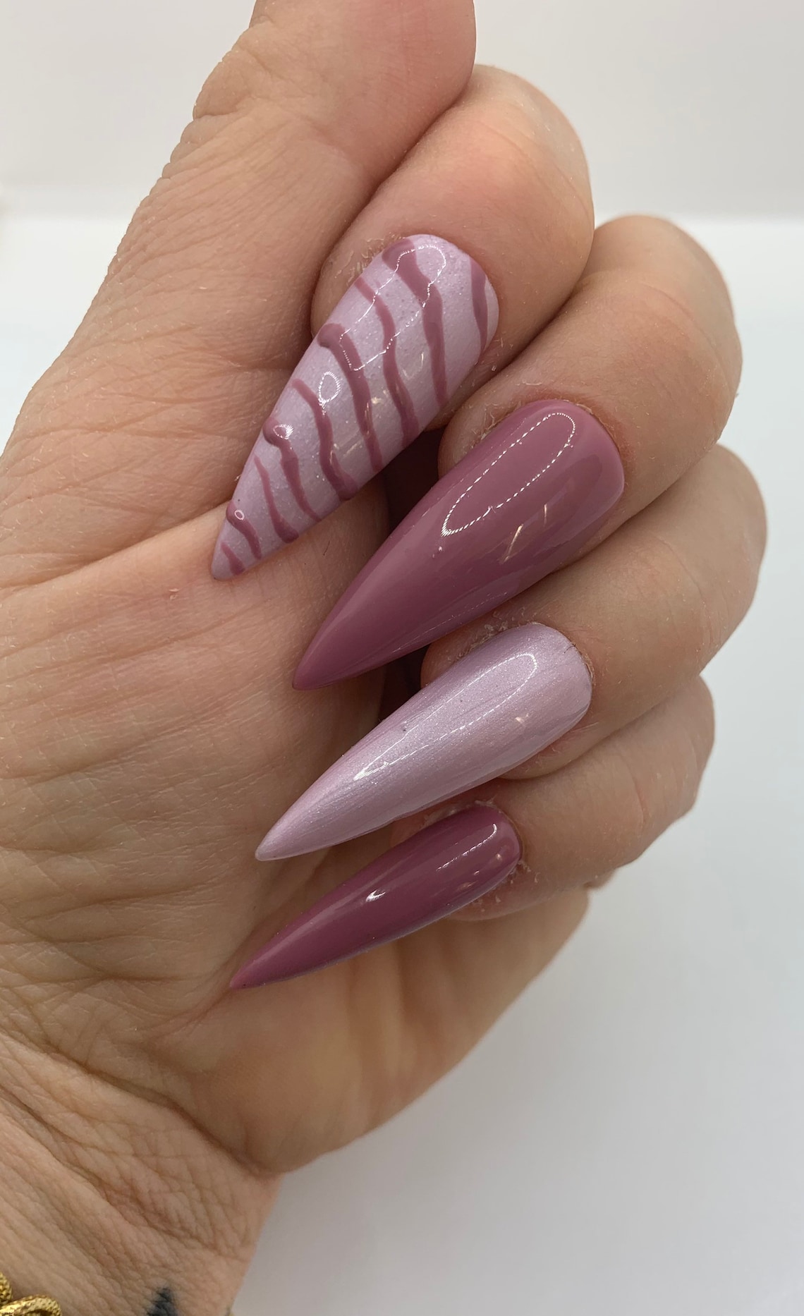 Affordable Press On Nails