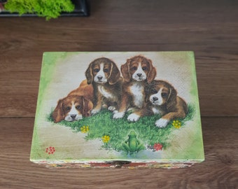 Dog decoupage box.  Decorated box with dogs. Handmade storage box for memories. Trinket box. Gift for dog lovers.